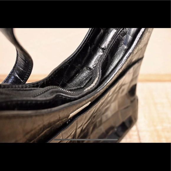 OROTON EMBOSSED CROC HOBO SHOULDER BAG PURSE BLACK - Picture 5 of 12